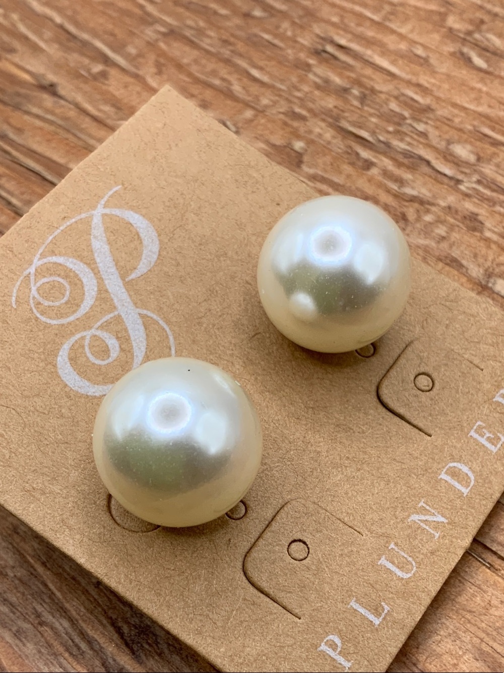 Plunder Design Faux Pearl Dome Stud Earrings